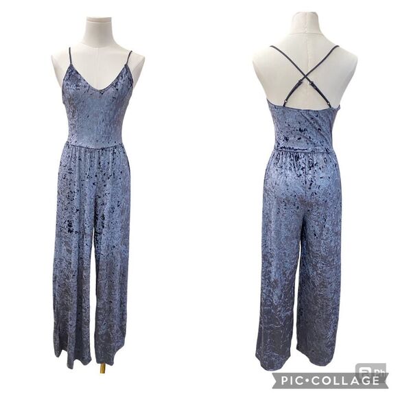 Snap Velvet Gray Bluish Cross Back Adjustable Straps Versatile Jumpsuit Size M - Picture 1 of 9